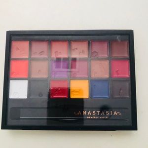 Anastasia Beverly Hills Makeup - Anastasia Beverly Hills lip palette Anastasia Beverly Hills Makeup - Anastasia Beverly Hills lip palette